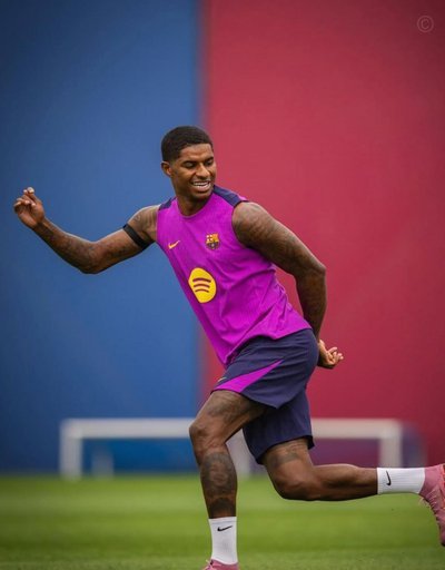 拉什福德表态：心向巴萨，暂未考虑重返曼联