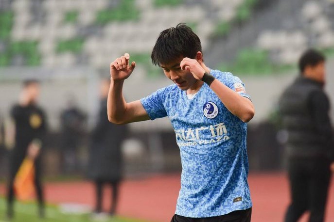 陶强龙低射破门锁定胜局，浙江2-0河南