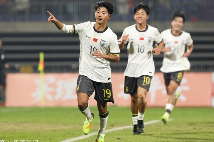 闪击！帅惟浩打空门得手，中国u17 1-0 澳大利亚